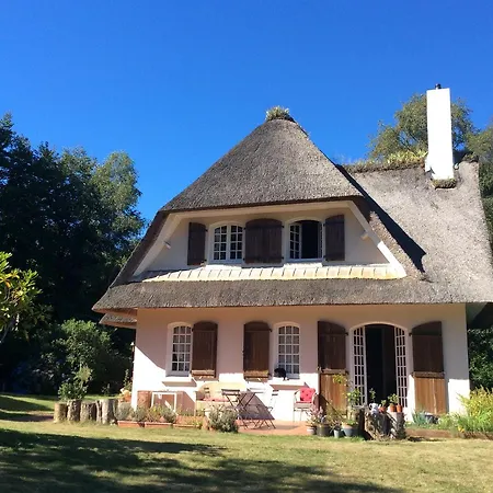 Bed & Breakfast Stang Roz House 3*